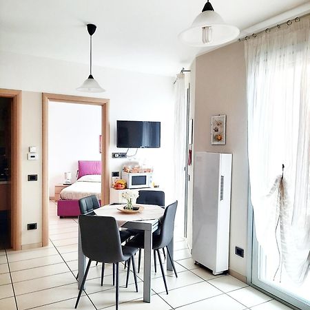 La Trifula Bianca Apts. Alba  Bagian luar foto