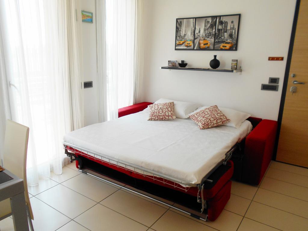 La Trifula Bianca Apts. Alba  Bagian luar foto