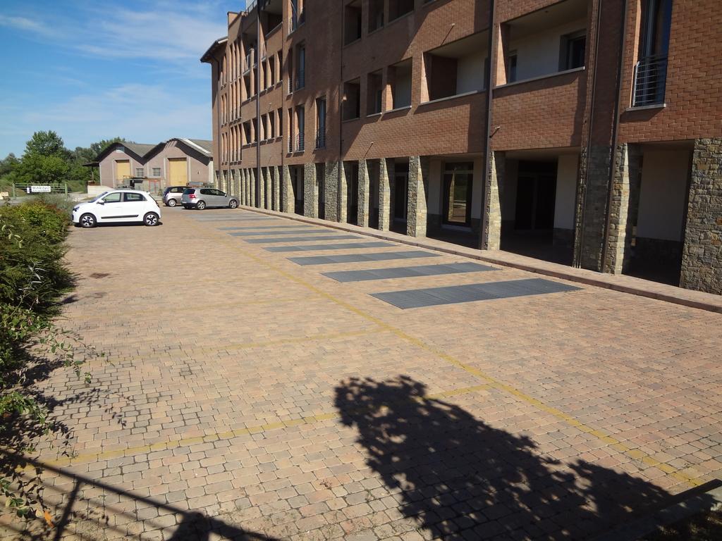 La Trifula Bianca Apts. Alba  Bagian luar foto